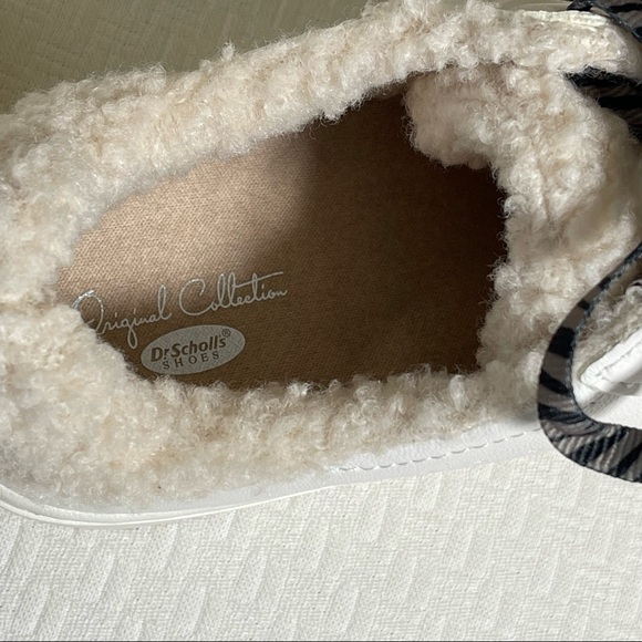 Dr Scholls Cozy White Sneakers with Zebra Laces Sz 9 New with Box - Picture 7 of 7